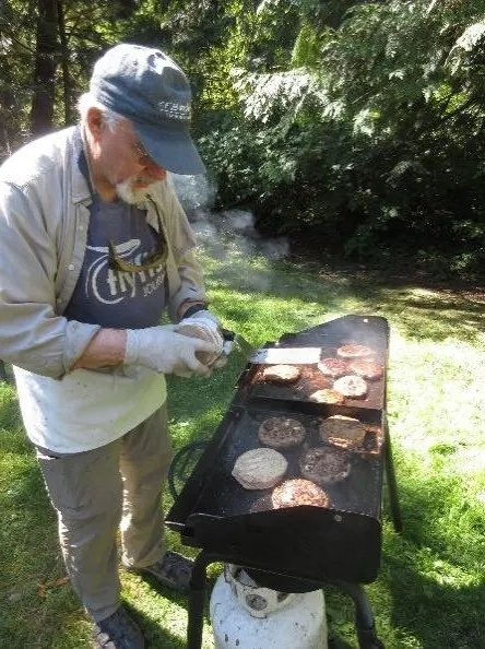 Active duty Coast Guard members and auxiliary at the annual Coast Guard Picnic. US Coast Guard photo by Peter Border.