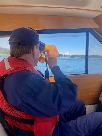 Bellingham, Wash – Auxiliary Boat Crews on patrol. US Coast Guard photo by Leslie Parks.