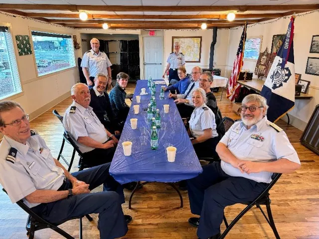 Auxiliary members at the Flotilla 11 Change of Watch