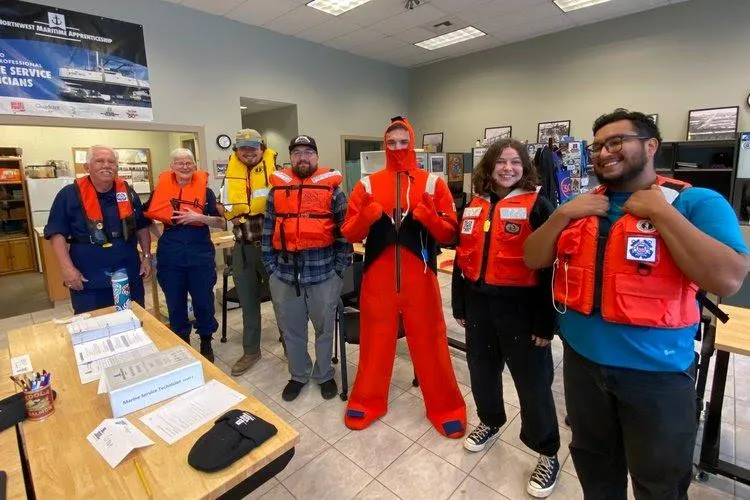 Bellingham, Wash – Water safety instruction. Northwest Maritime Apprenticeship photo.